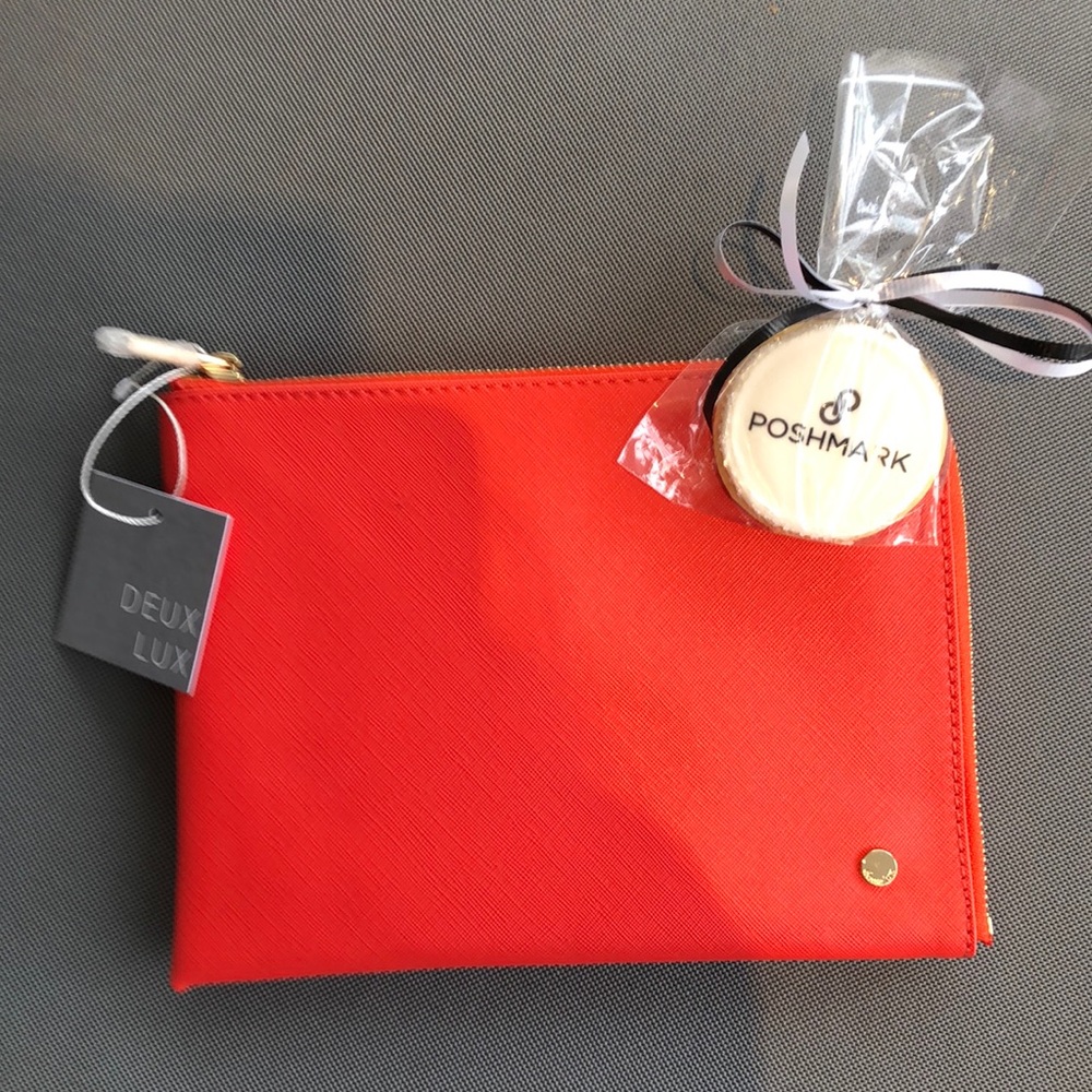 NWT Annabelle Zip Pouch, includes dust bag